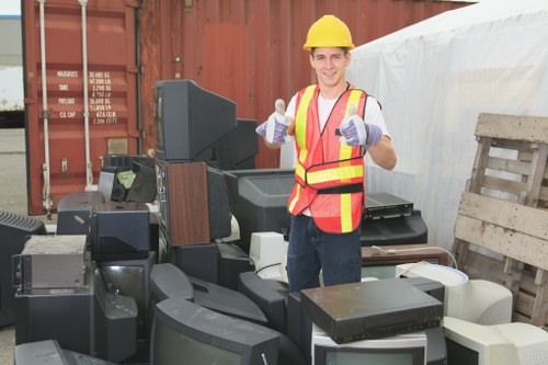 Local waste recycling collection service in London with mixed recyclable materials