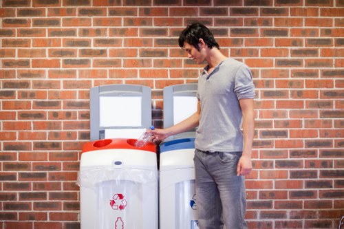 Rubbish collection service for homes and flats in London